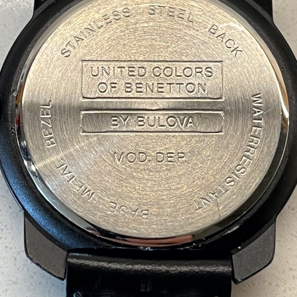 Benetton by bulova world map watch - Picture 4 of 4
